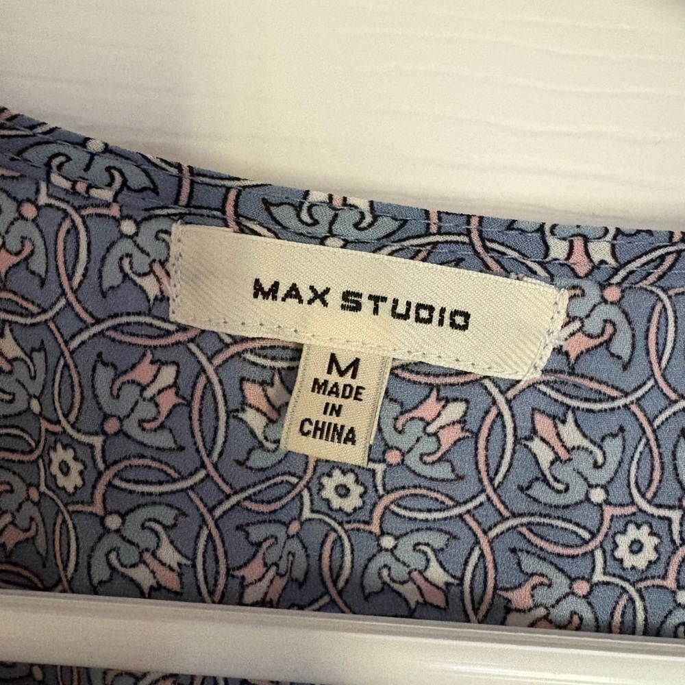 Max Studio Blue and Pink Floral Print Top - Picture 3 of 3